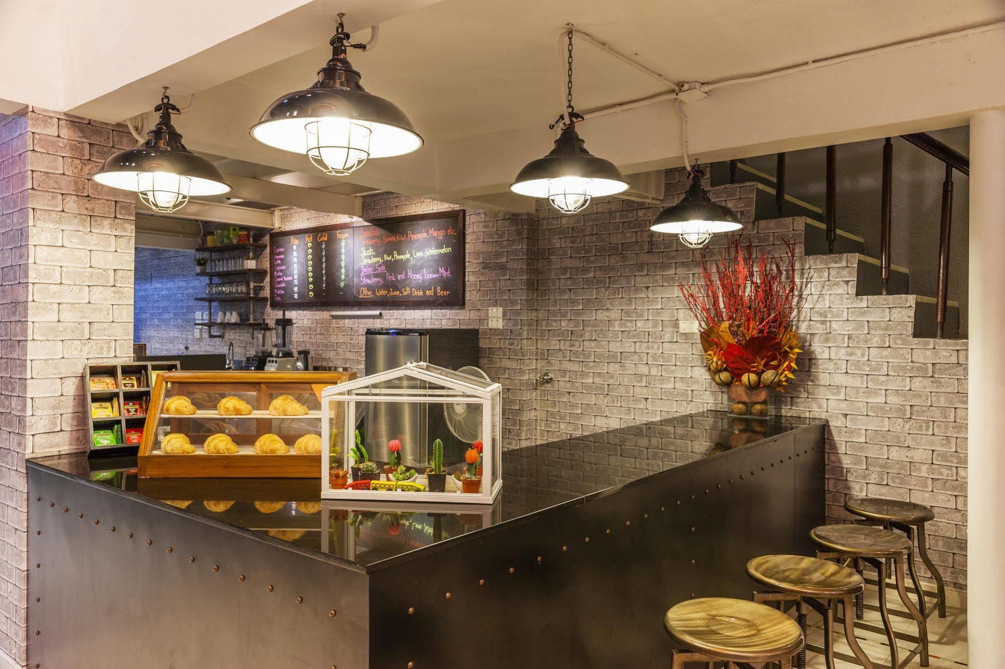 At Hua Lamphong Hotel Bangkok Ngoại thất bức ảnh